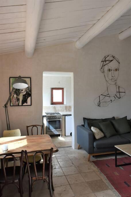 La Petite Maison Des Artistes Séguret Exterior foto